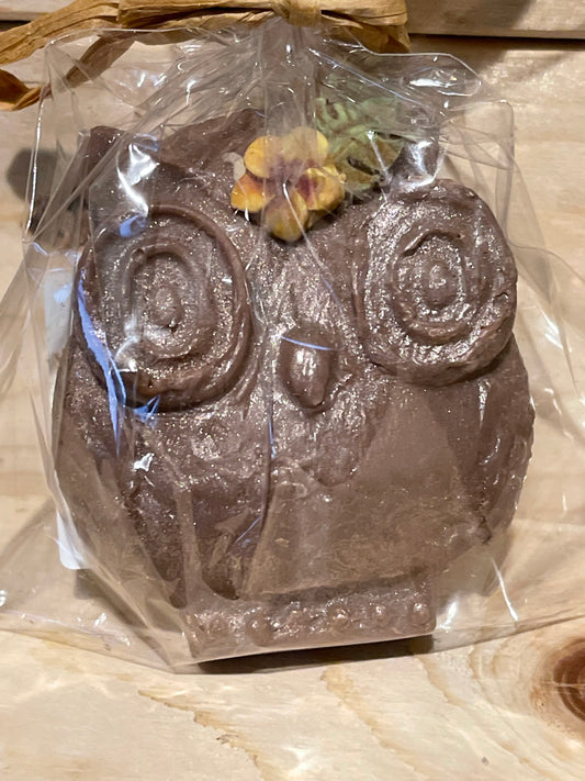 Lemon Pound Cake scented Antique Owls